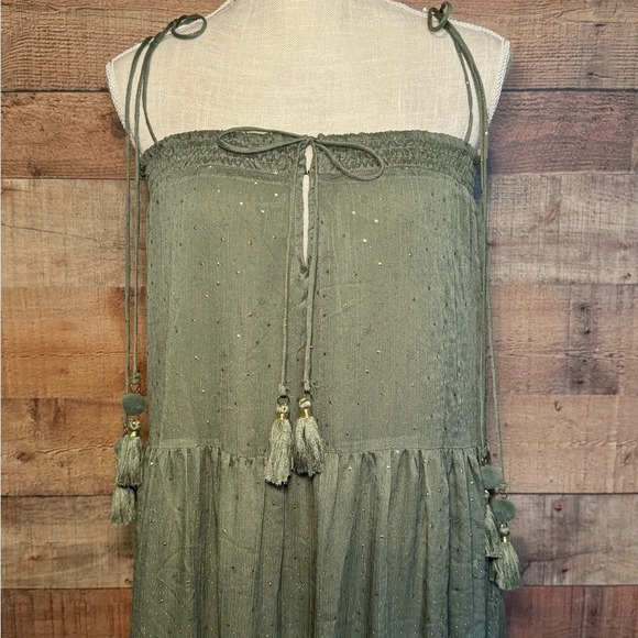 Storia Starstruck Star Dotted Tassled Maxi Dress Women’s size Small Olive Gold - Picture 8 of 9